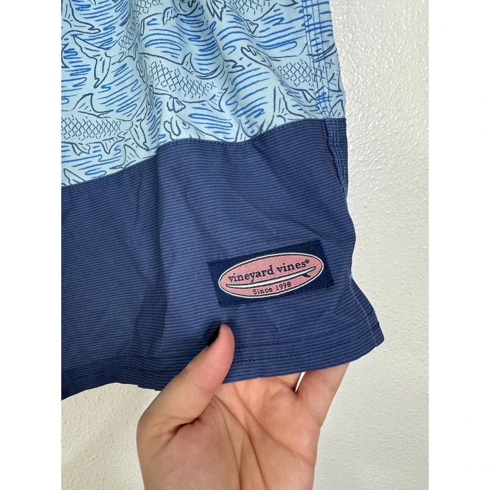 Vineyard Vines Mens XL Blue Colorblock Fish Print Swim Trunks Board Shorts